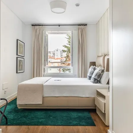 Apartamento Plum Guide - Tea & Chocolates Lisboa